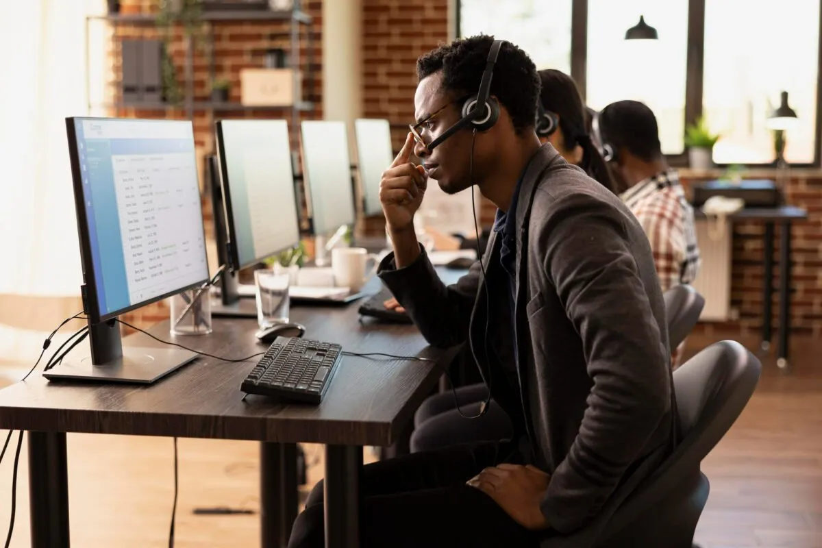 Recrutement massif Télévendeurs Telco (Free) Salaire 100 000 FCFA + 30 000 FCFA de prime + primes déplafonnées
